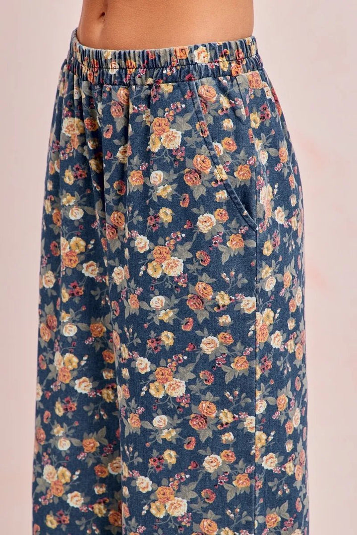 BiBi Washed Floral Print Wide Leg Jeans - DENIM - S - 659d324dee104395a160ec4bf0a520e2 - Max - Origin - Tatoo Tee