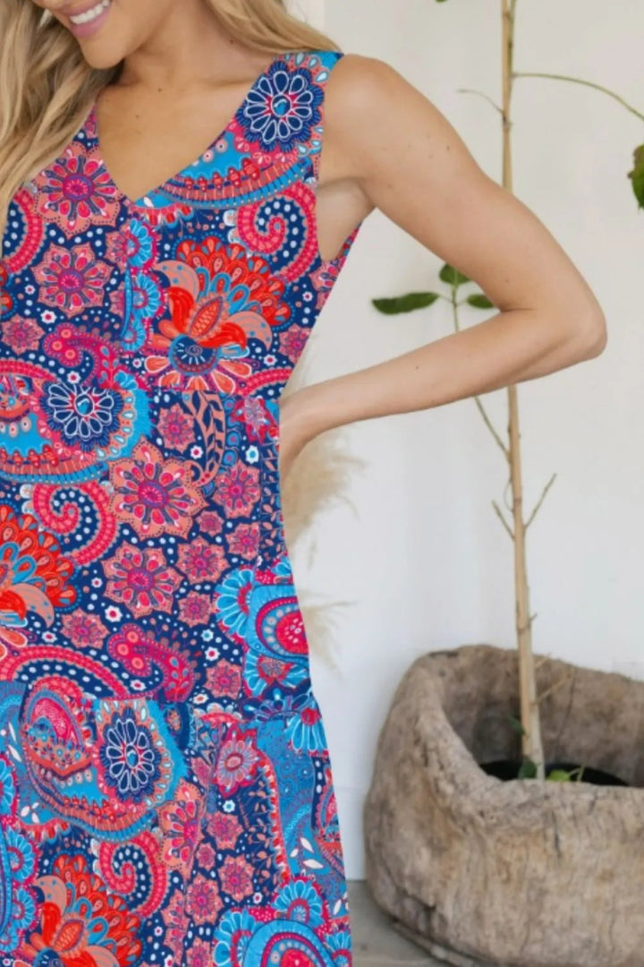 FAM - FAM Tiered Printed V - Neck Sleeveless Dress - Multicolor - S - 9732535d - b7d9 - 4b44 - b094 - e03e9d7354af - Max - Tatoo Tee