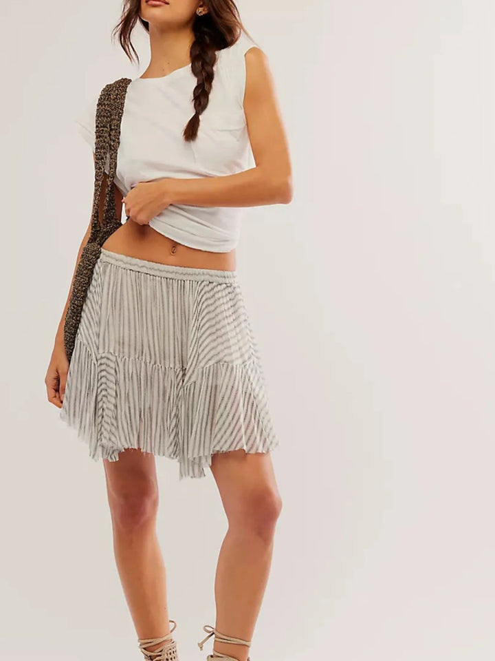 Floral Print Mini Skirt - Silver Gray - S - 43ed2535 - e8c5 - 47a8 - 95c8 - 996aac9c6681 - Max - Origin - Tatoo Tee