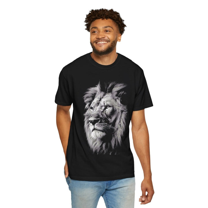 Majestic Lion Graphic Unisex T-Shirt - Perfect for Animal Lovers - Black - S - Majestic Lion Graphic Unisex T-Shirt - Perfect for Animal Lovers - Tatoo Tee