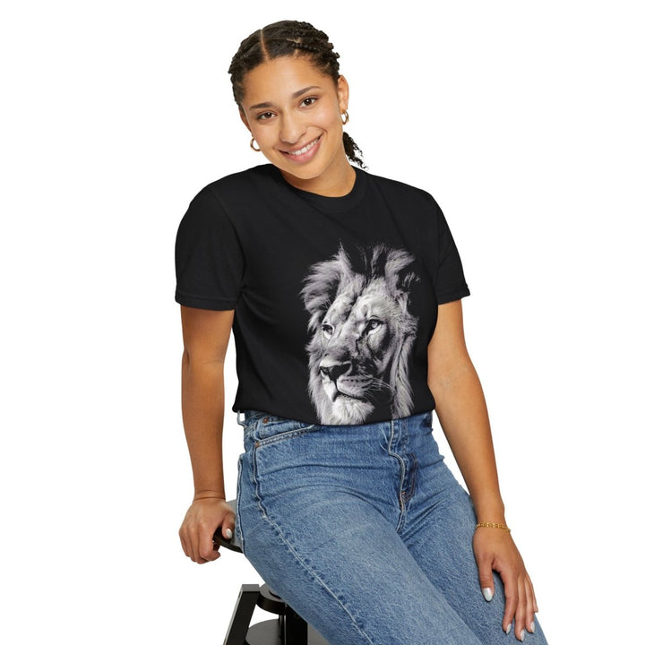 Majestic Lion Graphic Unisex T-Shirt - Perfect for Animal Lovers - Black - S - Majestic Lion Graphic Unisex T-Shirt - Perfect for Animal Lovers - Tatoo Tee