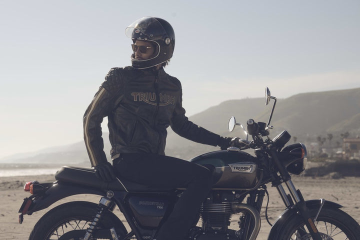 Triumph Braddan Gold Retro Air Race Black Leather Jacket - XS - Triumph Braddan Gold Retro Air Race Black Leather Jacket - Tatoo Tee