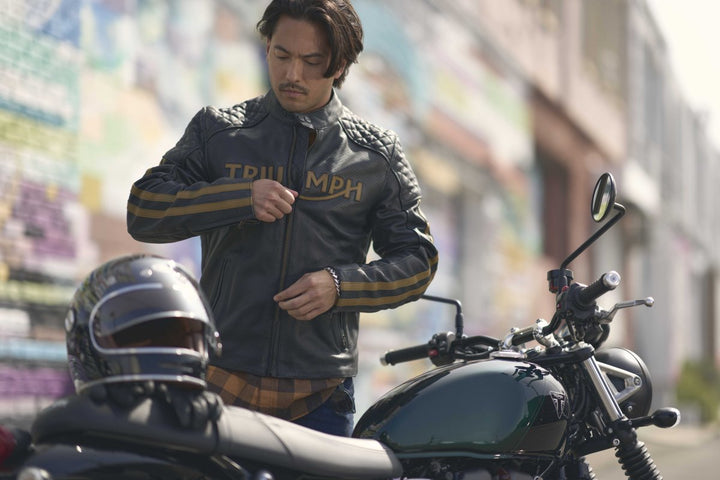 Triumph Braddan Gold Retro Air Race Black Leather Jacket - XS - Triumph Braddan Gold Retro Air Race Black Leather Jacket - Tatoo Tee