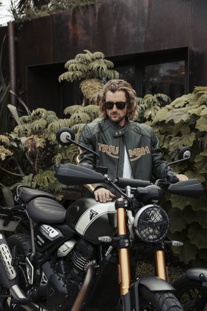 Triumph Braddan Gold Retro Air Race Black Leather Jacket - XS - Triumph Braddan Gold Retro Air Race Black Leather Jacket - Tatoo Tee