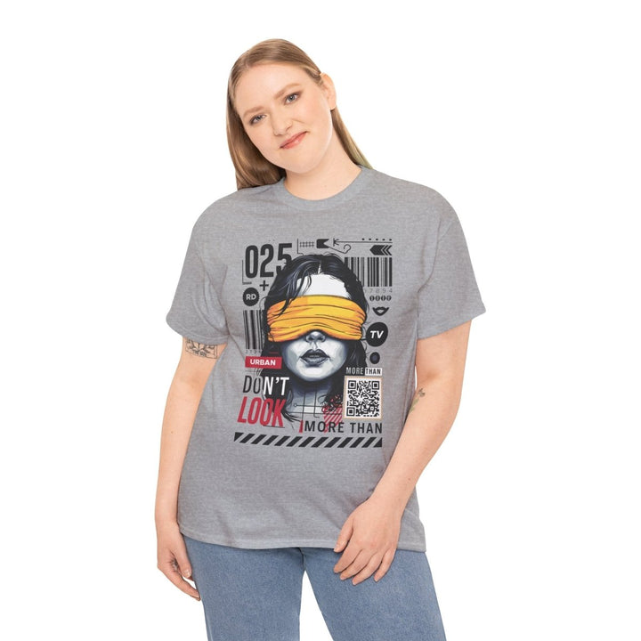 Urban Graphic T-Shirt - "Don't Look" Design - Sport Grey - S - Urban Graphic T-Shirt - "Don't Look" Design - Tatoo Tee